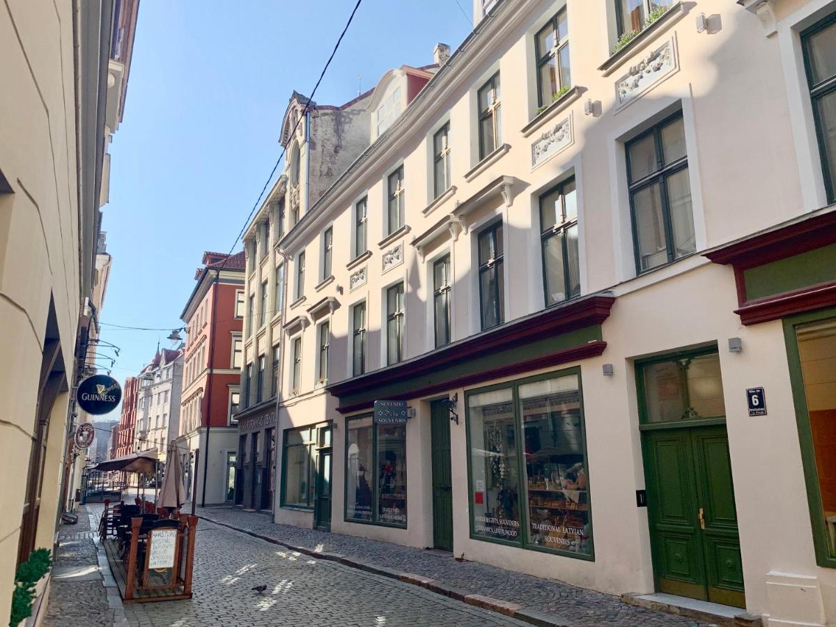 Stylish New Apartment In Riga Old Town - City Centre, Self Check-In, Walkable To Major Attractions Kültér fotó